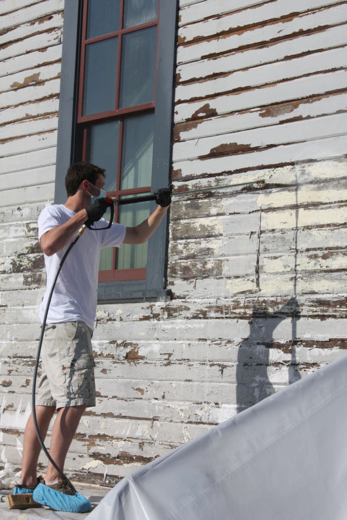 Forrest Hopkins restoring the Floyd